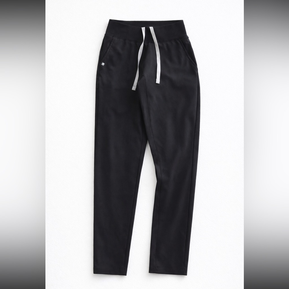 ✨ Figs ✨ Limited Edition - High Waisted ContourKnit scrub pant